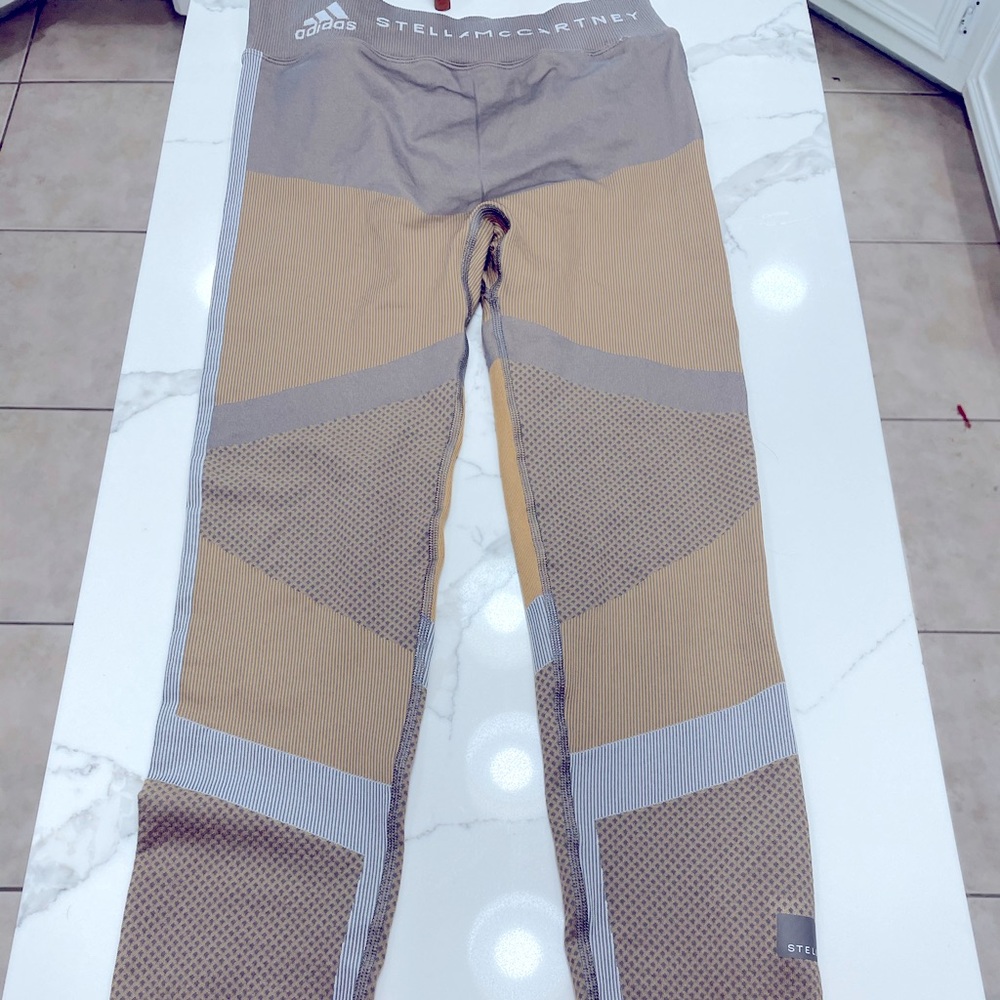 Stella McCartney Adidas leggins collection